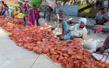 माटोका भाँडा बेचेर मासिक ८० हजारसम्म आम्दानी